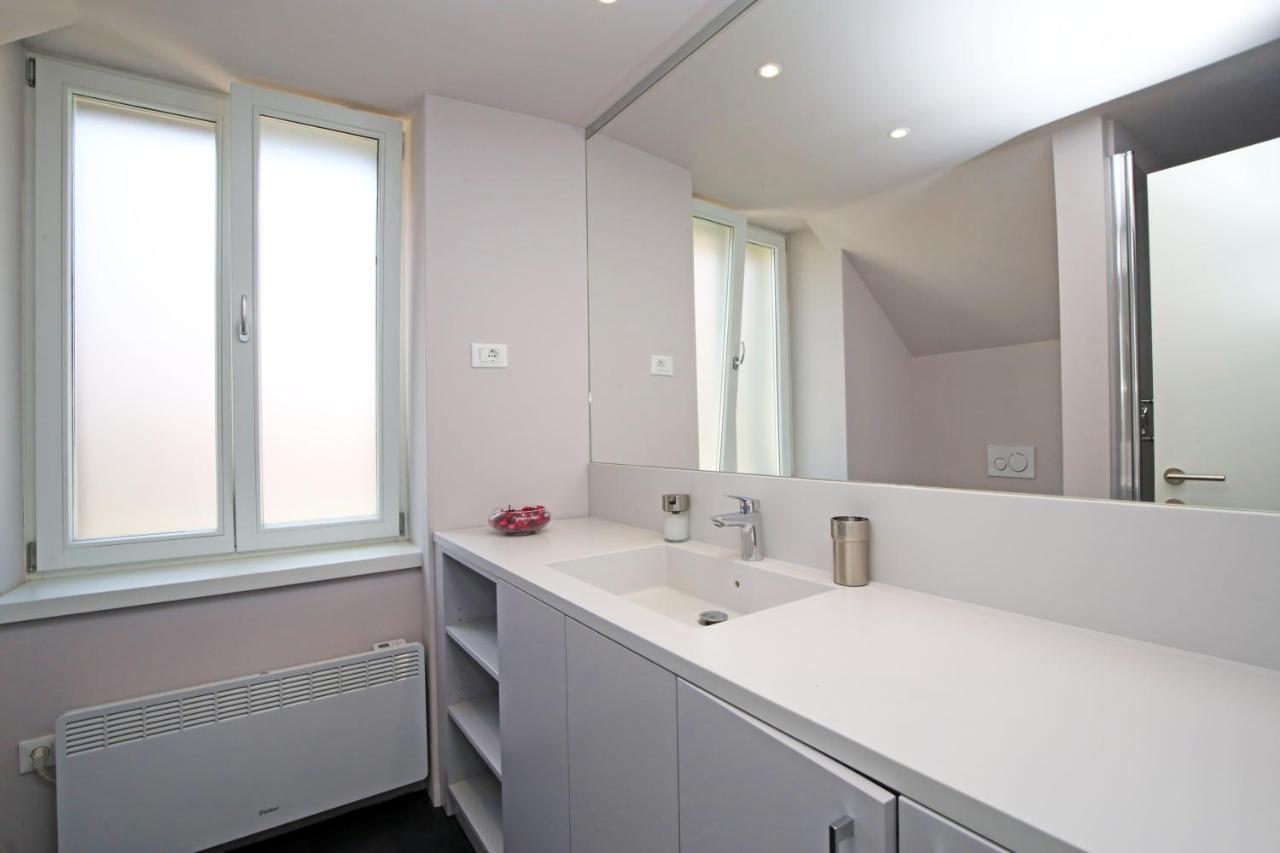 Apartment Volat Šibenik Eksteriør billede